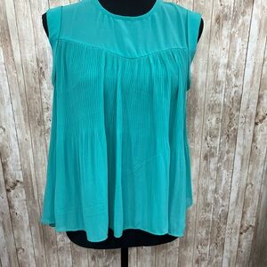 Molly‎ Bracken Blue Sleeveless Pleated Blouse